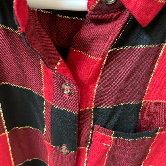 Warm flannel button-down shirt, perfect for winter/Xmas. Great cond, size PM - Picture 4 of 9